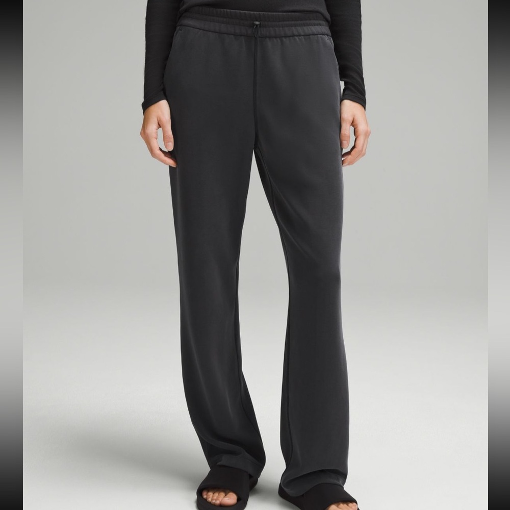 LULULEMON SOFTSTREME HIGH RISE PANT